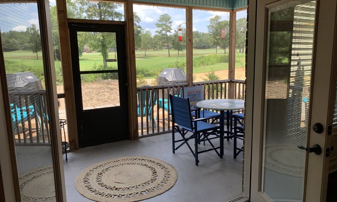 Hot Springs Village House | Cheerful 3- bedroom on Isabella Maria 9th Tee-located in Hot Springs Village Ark