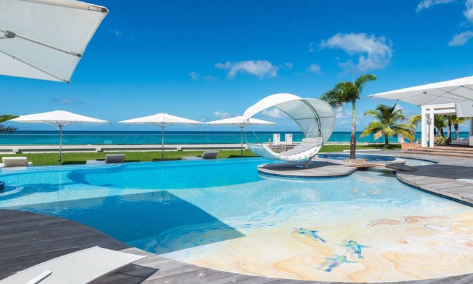 Plum Bay Villa | Chef included by Fantasia Villas: Villa C'est la Vie