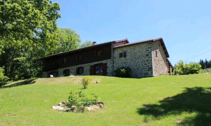 Ambert Bed & Breakfast | Cheix de Céline & Mathieu