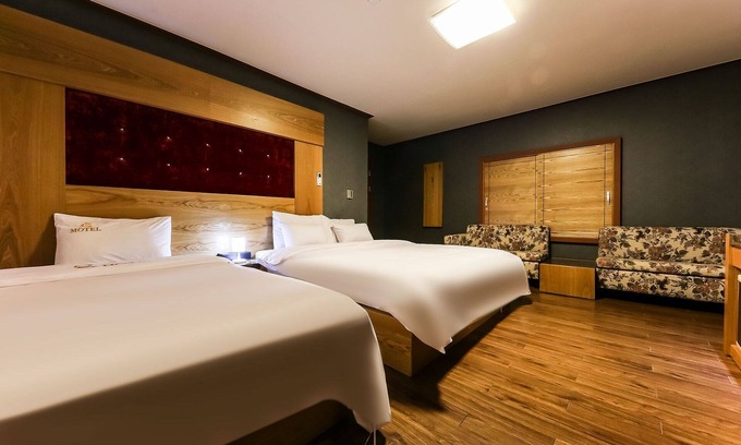 Chungcheongbuk-do Hotel | Cheongju Chojeongyaksu S