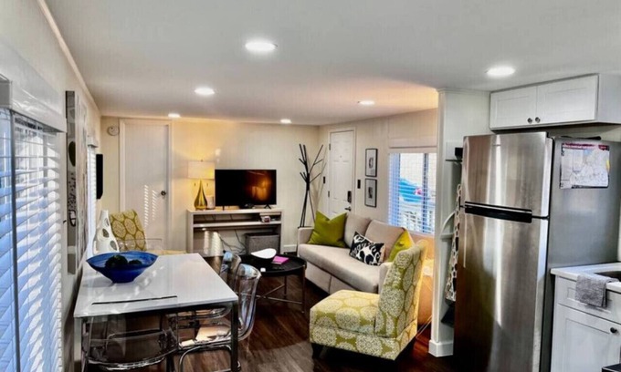 Meadows Of Dan Cottage | Cherry Creek Cottage by Buffalo Mtn Cottage