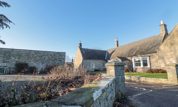 Ford Cottage | Cherry Studio