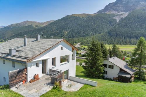 Madulain Apartment | Chesa Pino - Madulain