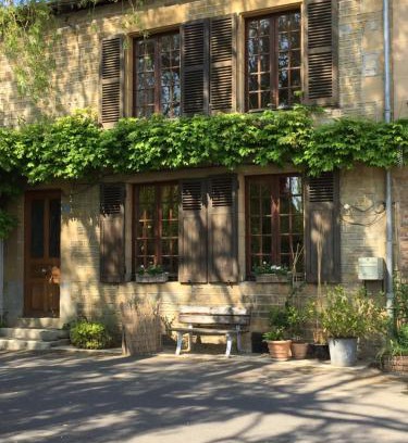 Sormonne House | Chez Mémère Hélène