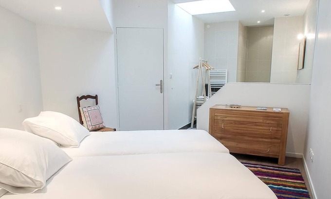 Lisieux Apartment | Chez Marc Lisieux Centre Historique vue Cathédrale