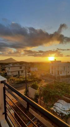 Cascavelle House | Chez Mya