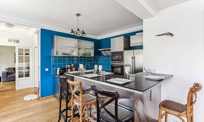 Asnieres-sur-Seine Villa | Chic and spacious house near Paris