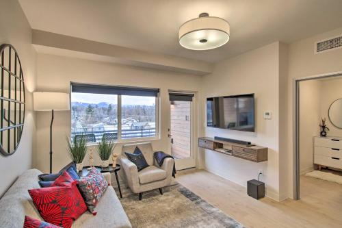 Bozeman Apartment | Chic Bozeman Apartment - 1 Block Off West Main St!