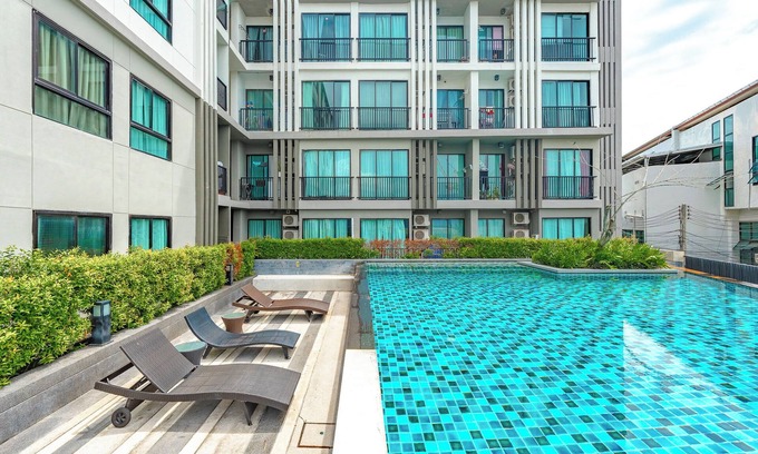 Cherngtalay Apartment | Chic Condo Near Shops & Nightlife C203
