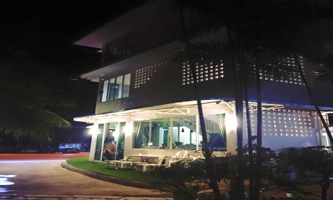 Kram Hotel | Chicken House