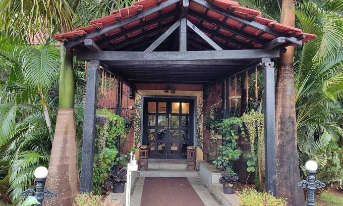 Dapoli Hotel | Chira Meadows Ecoresort Dapoli