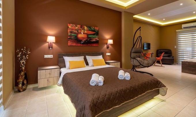 Dafni Apartment | Chocolate deluxe apartment