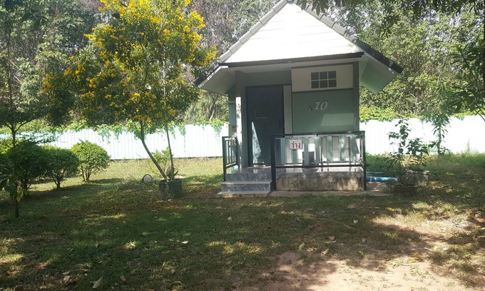 Ban Dung Hotel | Chok Amorn Resort