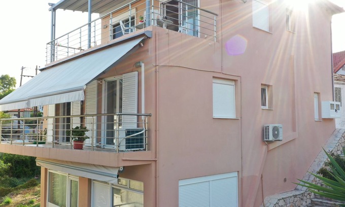 Evrostina House | Christina Apt, Beautiful apartment 70 sqm with balcony 50m from the beach
