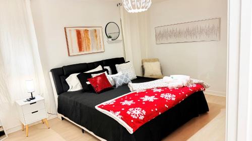 Sunset Road House | Christmas 3BR , King and Queen Beds , Uptown Charlotte