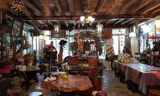 Taian House | Chuliuxiang B&B