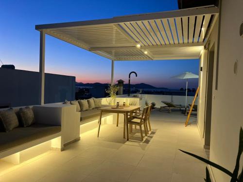 Zipari Apartment | Cielo Home