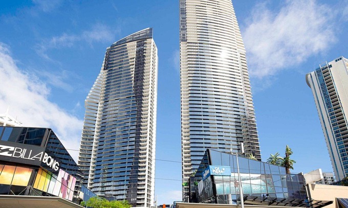 Surfers Paradise Apartment | Circle on Cavill - Wow Stay