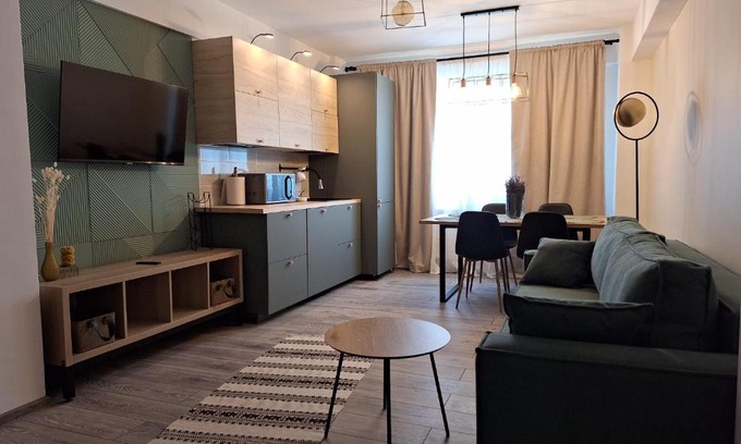 Tirgu Neamt Apartment | CITADEL VIEW