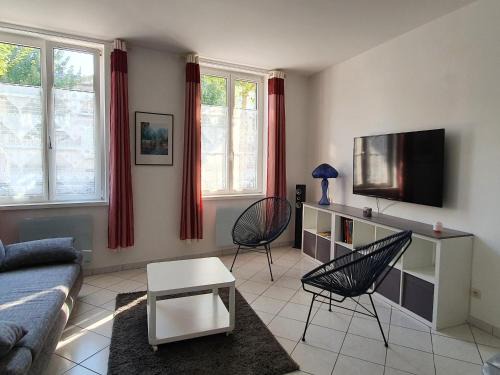 Bar-le-Duc Apartment | City Break en centre-ville, proche commodités et sites naturels - FR-1-585-77