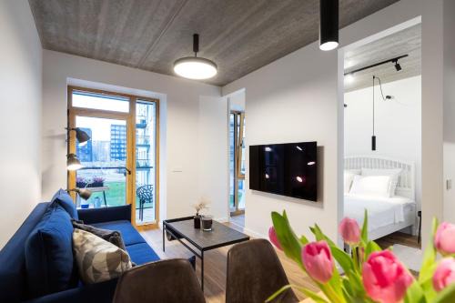 Business District Apartment | City Center Sanctuary Modern Business-Class Studio with Free Parking in the Heart of Vilnius