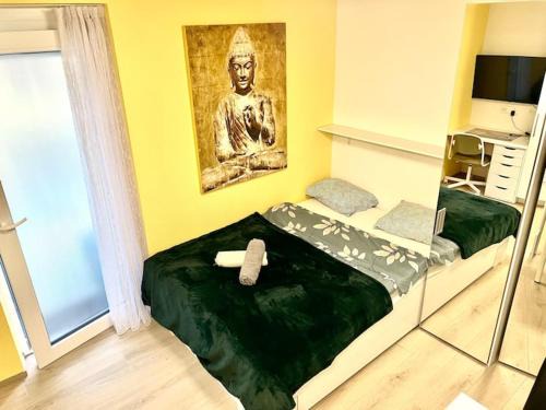 Alt-Wiedikon Apartment | City Center Zurich Downtown Studio with Balcony Erlach - Self Checkin