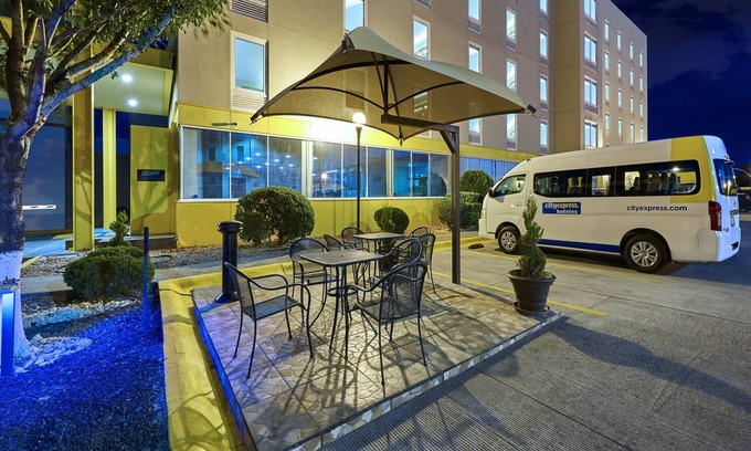 Juarez Municipality Hotel | City Express by Marriott Ciudad Juarez