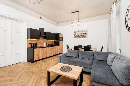 City Centre Apartment | City of the Kings-Poselska 24