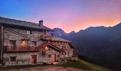 Marmora Ski Chalet | Civico 11