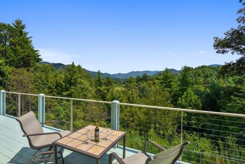 Weaverville House | Cl To Dt Asheville & Weaverville- Apartment Inc