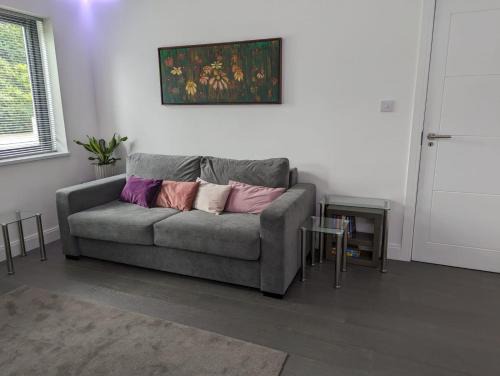 Hadley Wood Apartment | Claresholm