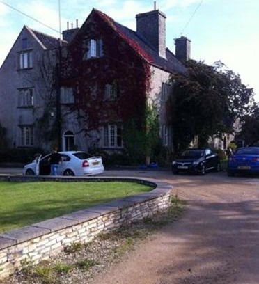 Keynsham Bed & Breakfast | Claridges B&B