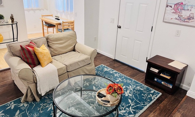 Oroville East Apartment | Clean, Quiet and Peaceful Guesthouse