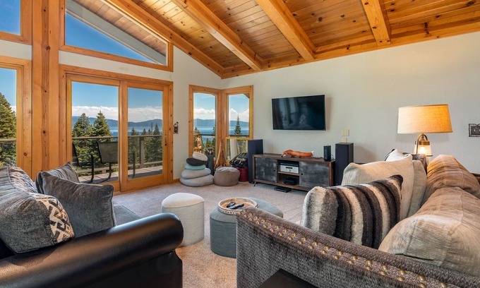 Talmont House | Clearview by Tahoe Mountain Properties