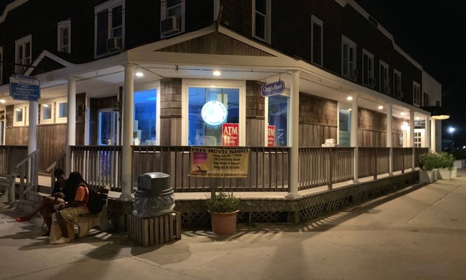 Ocean Beach Hotel | Clegg's Hotel