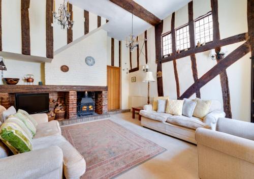 Lavenham House | Clematis Cottage