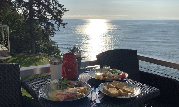 Seaside Condo | Cliff Haven at Seaside Point-TOP FLOOR WITH THE BEST VIEWS - 215+ 5 STAR REVIEWS