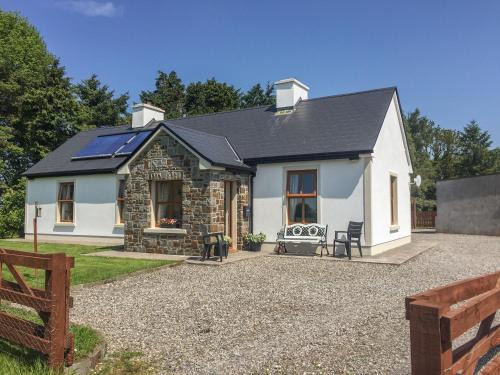 Cloonkee House | Cloonkee Cottage