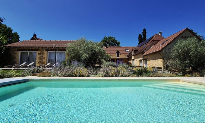 Sarlat-la-Caneda House | Clos Lamonzie - 4 air-conditionned bedrooms - private & heated pool
