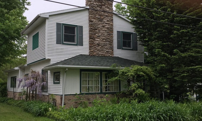 Lake Erie Beach House | Close to Buffalo and Dog Friendly!