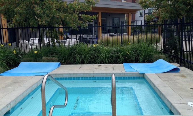 Tsawwassen Condo | Close to ferry terminal and a short drive to the airport or downtown Vancouver!