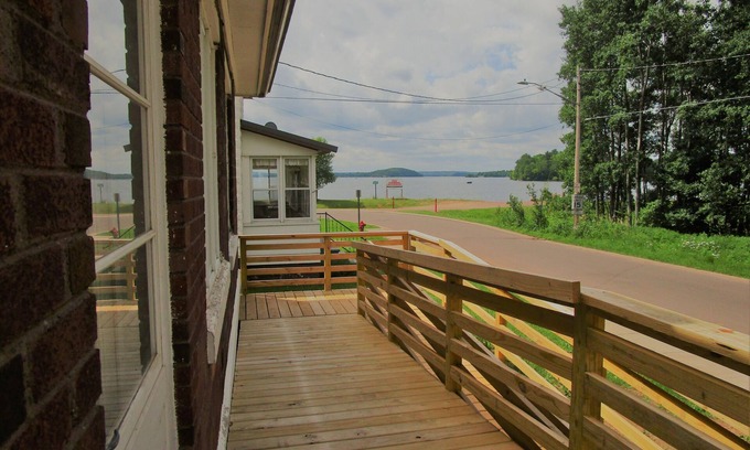 Gile House | Close to Hurley, Trail access, near The Gile Flowage with Central Air & King Bed