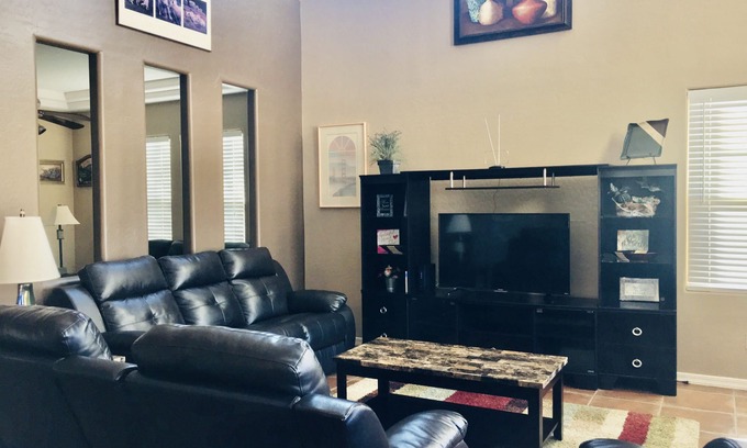 Verrado House | Close to Many Places! West Phoenix. MLB,NFL,NHL,Golf and More!