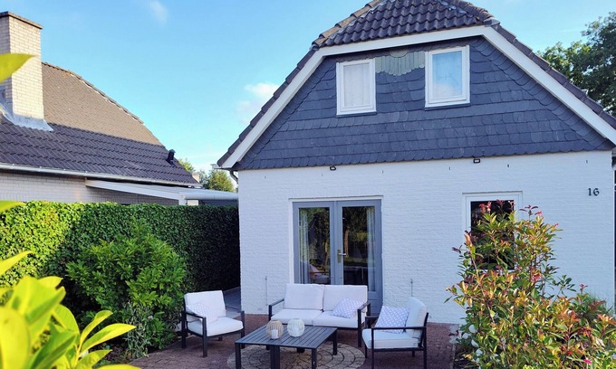 Ouddorp House | Close to the beach-a place to feel good-family-friendly-covered terrace-garden