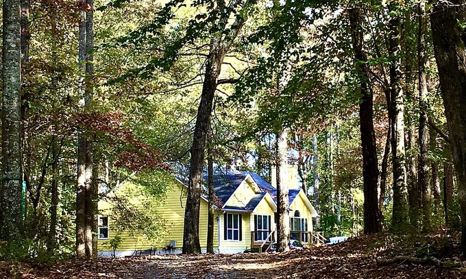 Senoia House | Close to 'The Walking Dead' territory, our Rockaway Hideaway. Hideaway.
