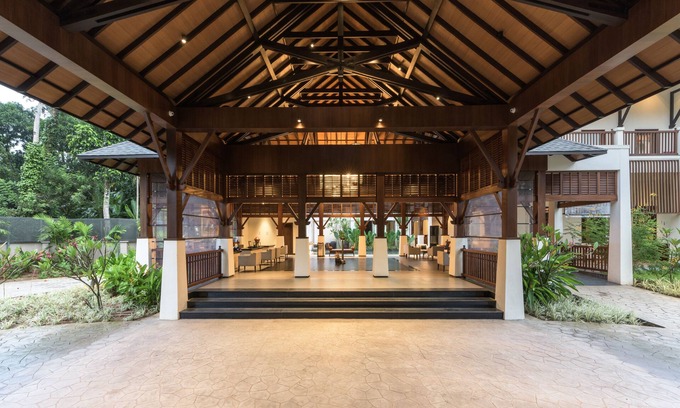 Thekkumbhagam Hotel | Club Mahindra Ashtamudi