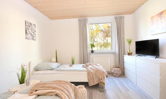 Coburg Apartment | CO05-HI Apartment in Coburg