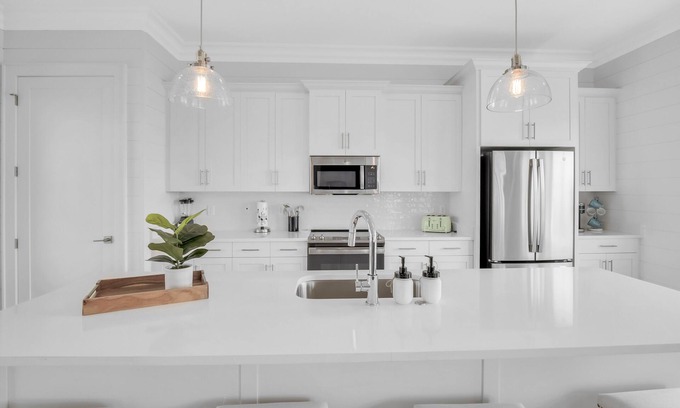 Gulf Shores Cottage | Coastal beach cottage steps away from the white sand beaches!