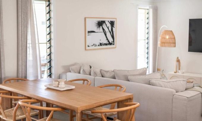 Yamba House | Coastal Calm - Oceanstays