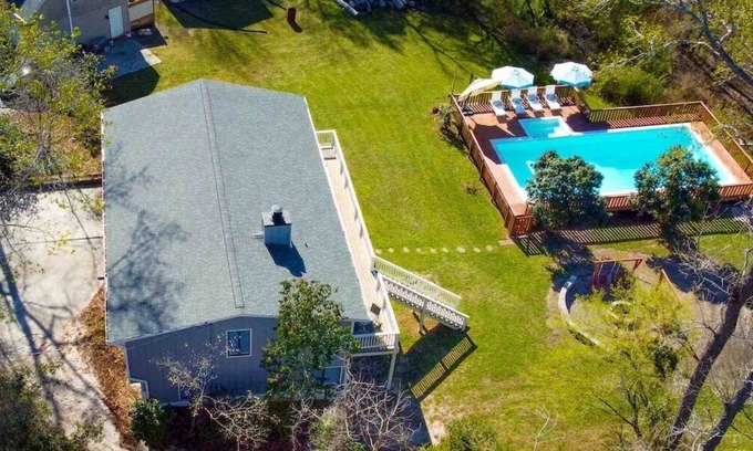 Castle Hayne House | Coastal Castle NC · CoastalCastle~Pool~Big~Family